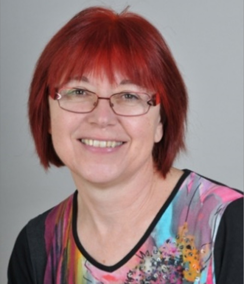 Dr. Nada Trunk Širca