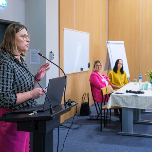 Fotorelacja z konferencji „Rodzina w kryzysie wcześniactwa – potrzeba interdyscyplinarnego wsparcia”