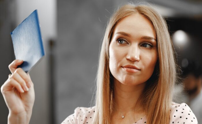 Czy legitymacja studencka jest dokumentem tożsamości?